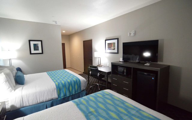 Best Western Plus Waller Hotel