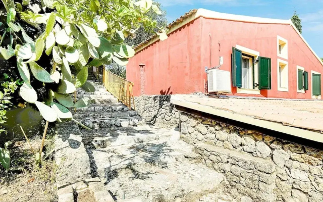 Spacious Apartment in Paleokastrites