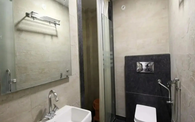 Hotel Satyam - New Delhi Railway Station