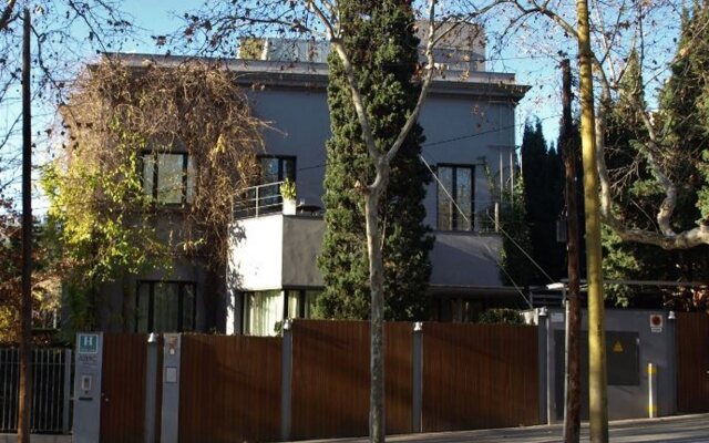 Отель ABaC Restaurant & Hotel Испания, Барселона - отзывы, цены и фото номеров - забронировать отель ABaC Restaurant & Hotel онлайн вид на фасад
