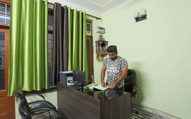 M-stays by OYO Rooms