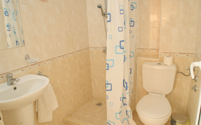 Daisy Guest House
