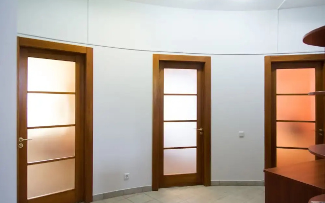 Hostel-Home