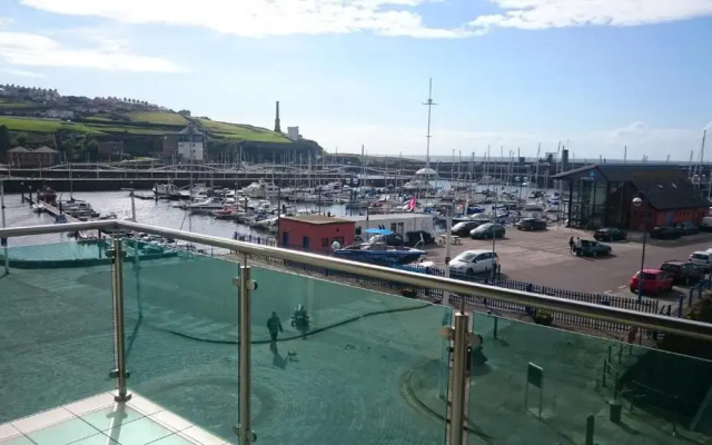 Harbourside Apartment