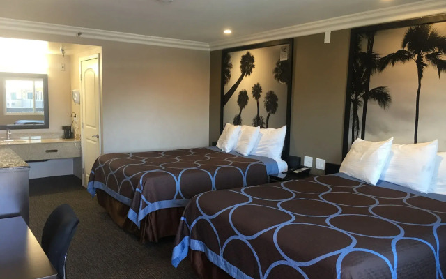 Hotel Seville