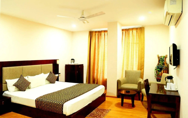 Hotel Royal Palm - A Budget Hotel in Udaipur