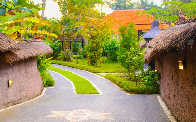 OYO 1840 Kubu Ubud Hotel