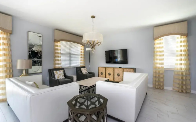 1571 Observer Lane