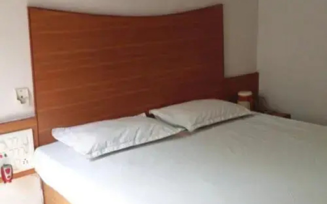 Hotel Neelam Lodge