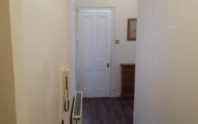 Glasgow Hampden Tenement Flat