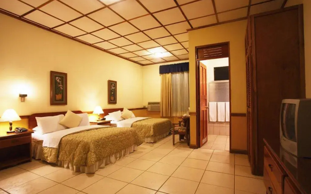 Adventure Inn