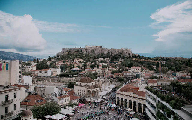 Vivestia Athens