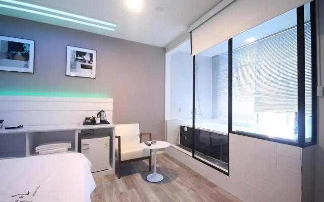 Gain Hotel