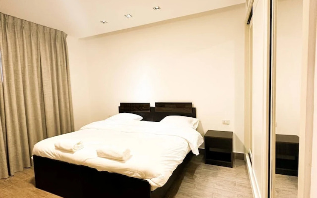 Central Apartment For Rent 29