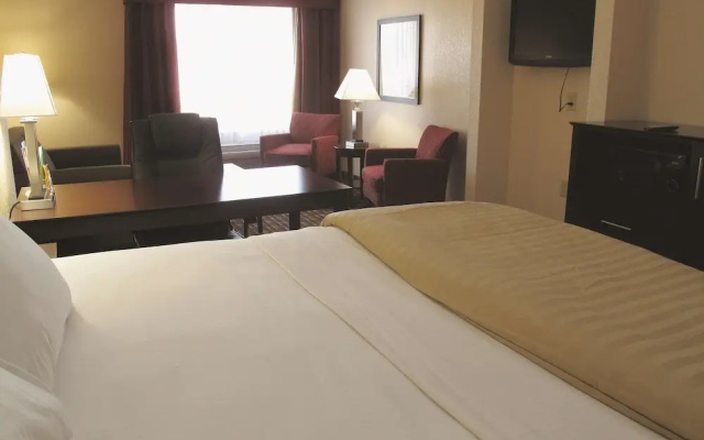 La Quinta Inn & Suites Macon West