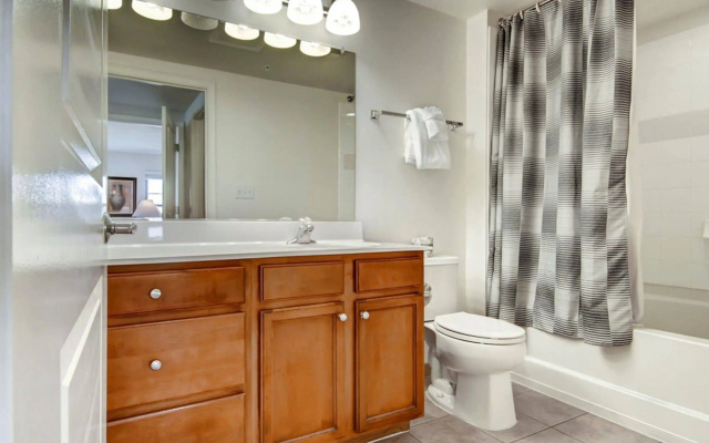 Global Luxury Suites at Thomas Circle