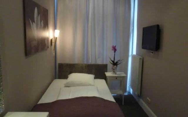 Hotel Commodore