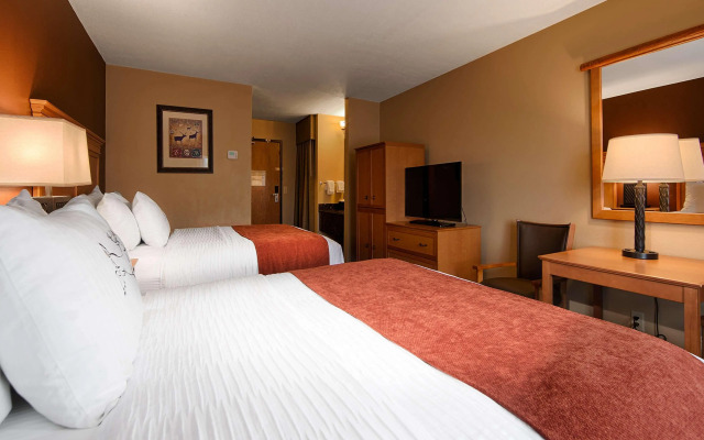 Best Western Plus Deer Park Hotel & Suites