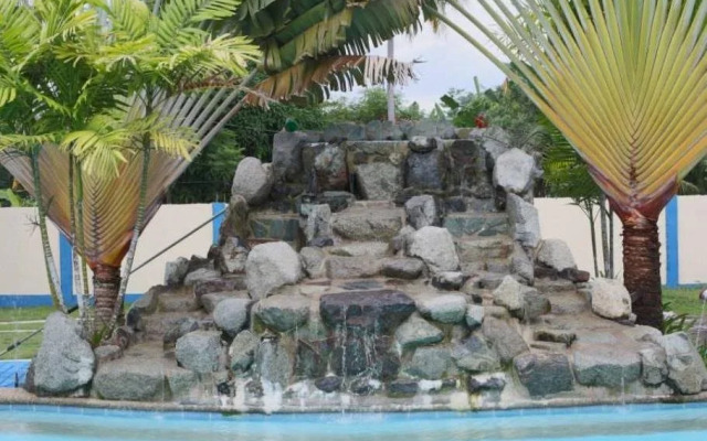 Ericflo Inn and Restaurant
