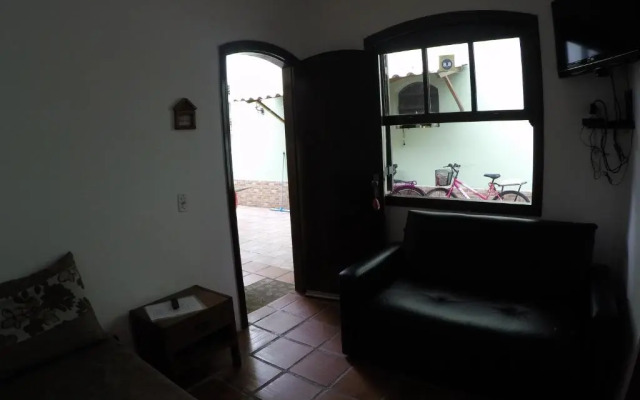 EDÍCULA 3 CÔMODOS-Enseada