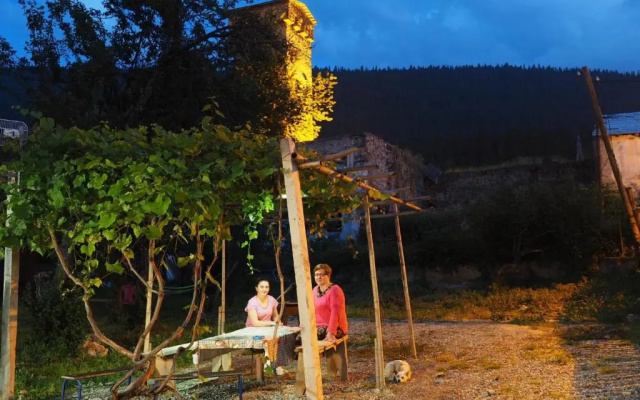 Inga Jafaridze Guesthouse Pele