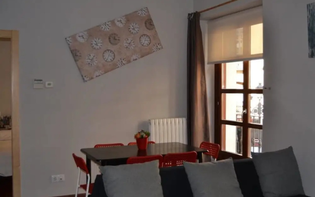 Apartamentos Dos Torres - Alfonso I