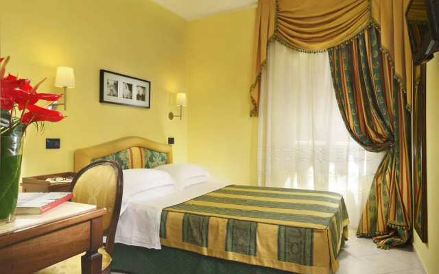 Hotel Tuscolana