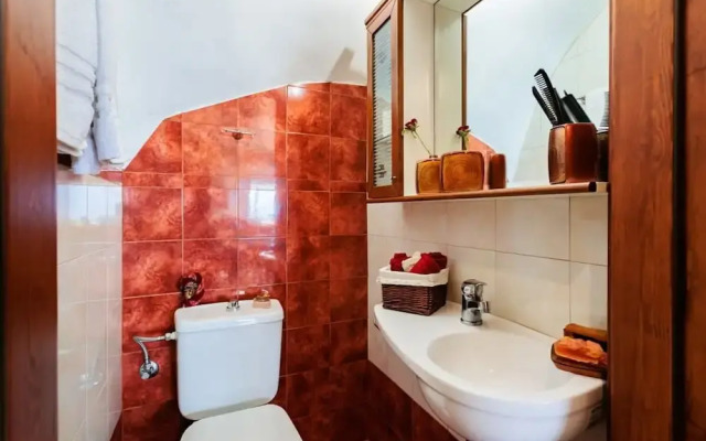 Verga Sunset Gem - Ilia Seaview Private Retreat