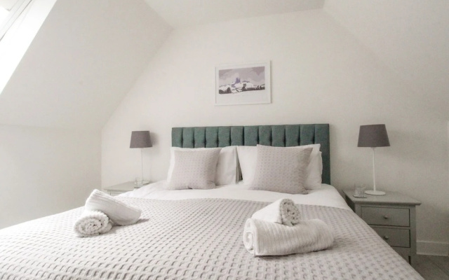 Meadow View Barn
