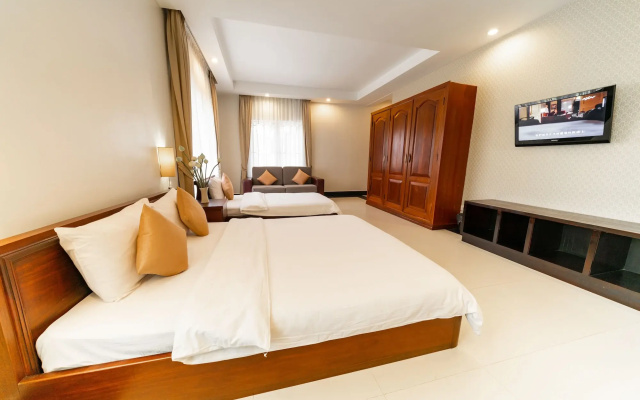 Skyline Boutique Hotel