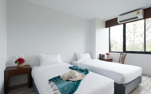 The Sixteenth Surin Beach Hotel