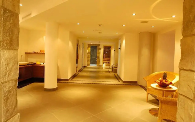 Hotel Tyrol