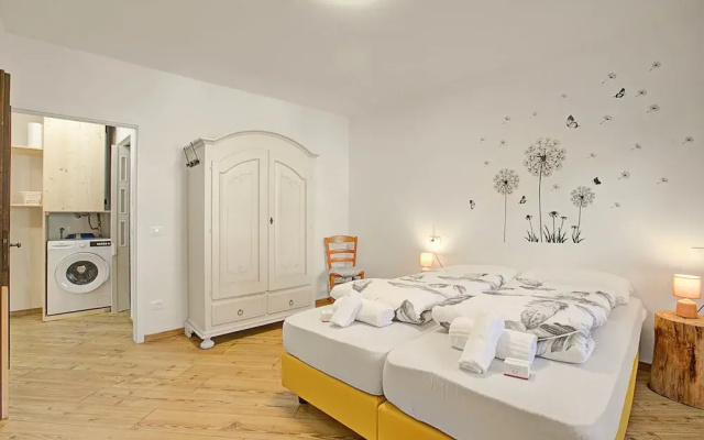 Villa Pastoedo Apartments
