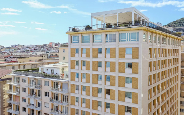 Neapolitan Skyscraper Apartment