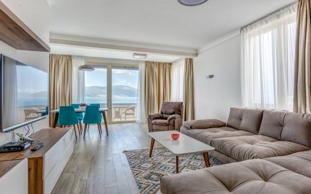 Отель Kaliman Villa Lux Черногория, Тиват - отзывы, цены и фото номеров - забронировать отель Kaliman Villa Lux онлайн комната для гостей