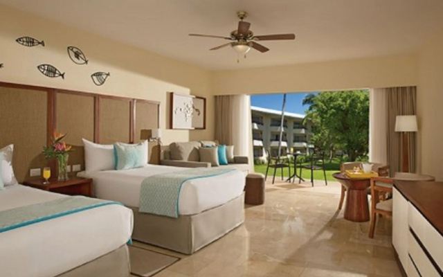 Impressive Resort & Spa