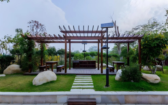 Vienna International Hotel (Huanggang Dongmen Road)
