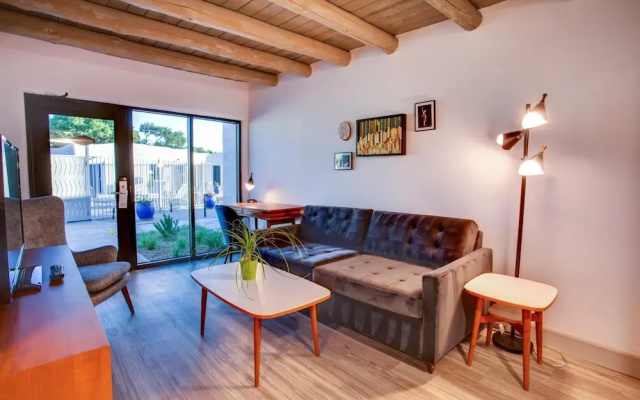 El Vado Motel