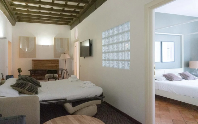 Piazza Navona Charming Apartment