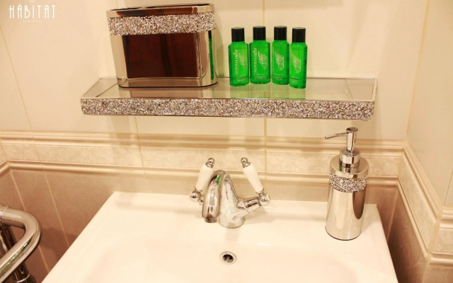 Habitat Central Apartment