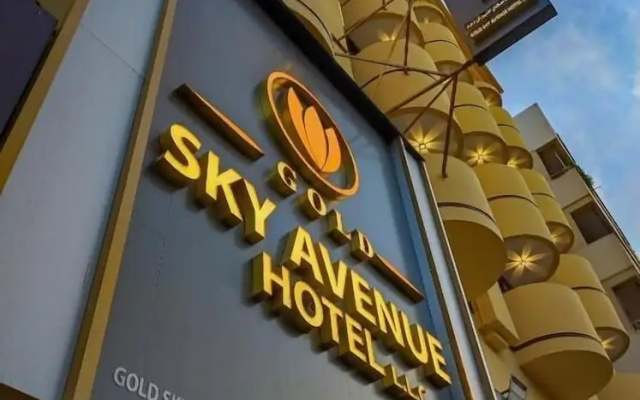 Gold Sky Avenue Hotel