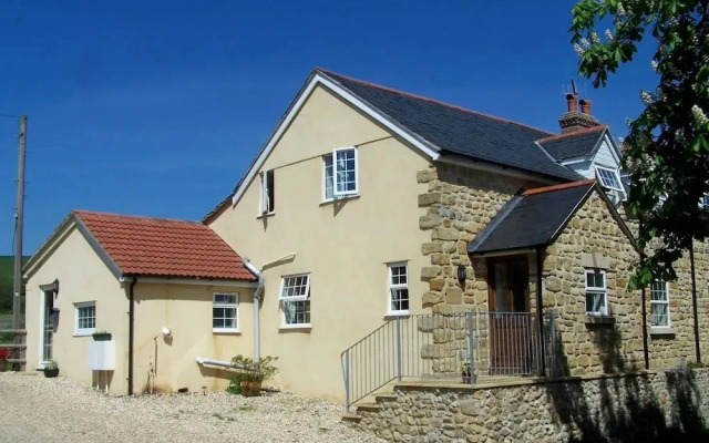 West Perry Hay, Bridport