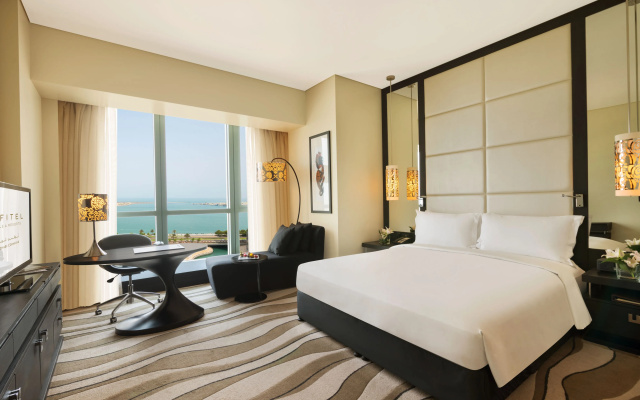Отель Sofitel Abu Dhabi Corniche