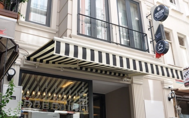 Отель Centrum Suites Istanbul вид на фасад