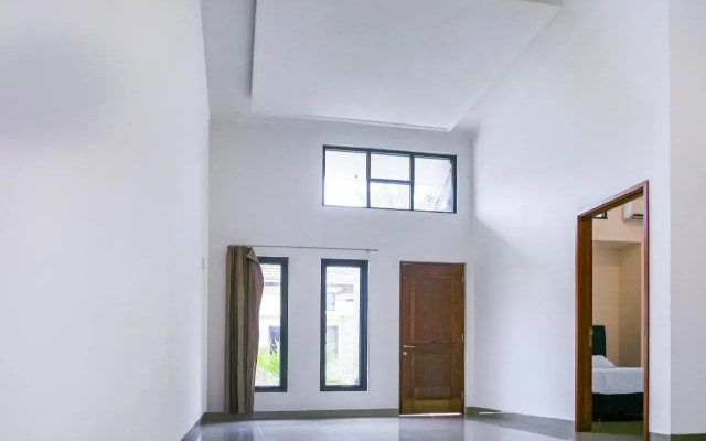 Pasir Padi Inn Syariah  by OYO Rooms