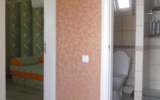 Гостиница Tan Mini Hotel Украина, Бердянск - отзывы, цены и фото номеров - забронировать гостиницу Tan Mini Hotel онлайн вид на фасад