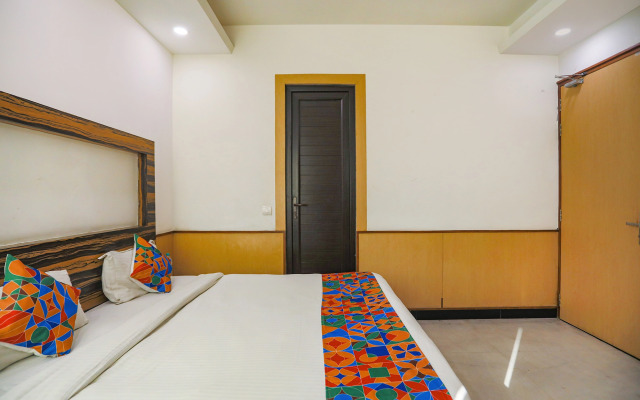 Fabhotel The Horizon