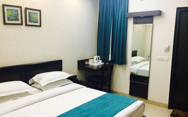 Rockland Hotel Panchsheel Enclave