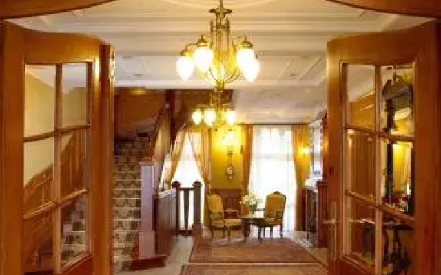 Pałac Czarny Las