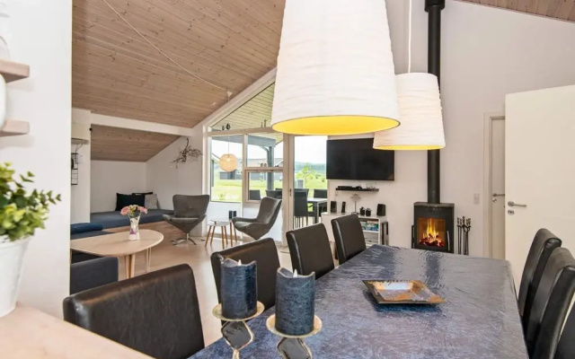 8 Person Holiday Home in Brovst